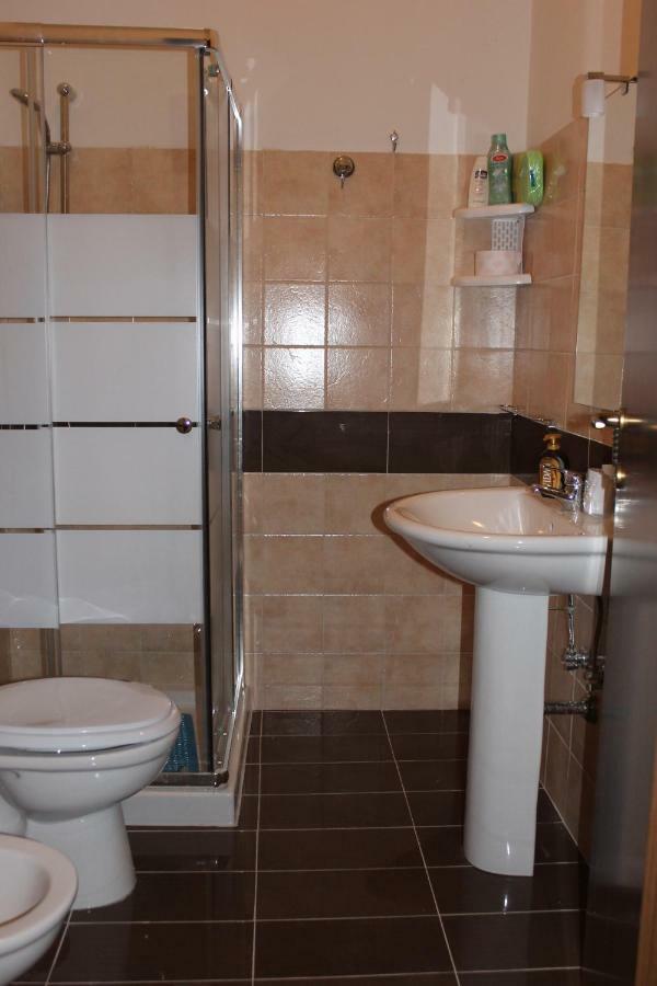 Gisira Appartment Katánie Exteriér fotografie