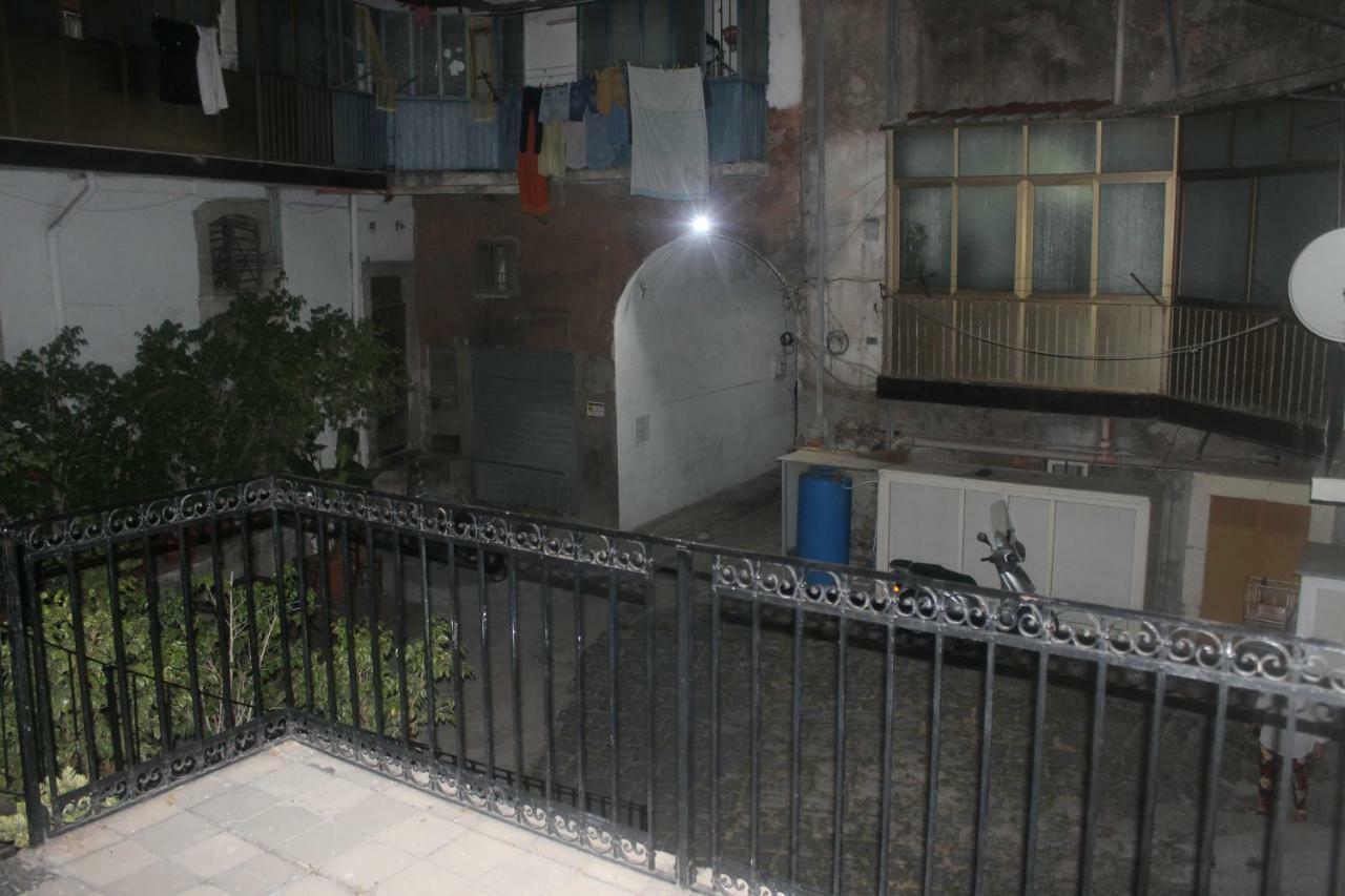 Gisira Appartment Katánie Exteriér fotografie