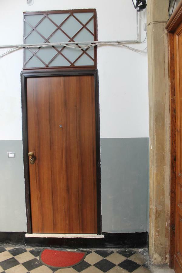 Gisira Appartment Katánie Exteriér fotografie